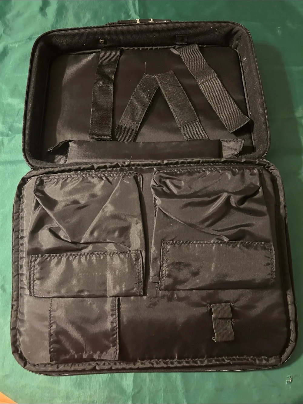 Black Leather Men's Briefcase - Classic Professional Carry